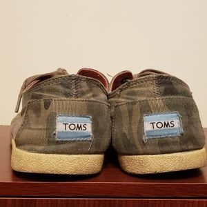 Camouflage Tom's Mens size 11